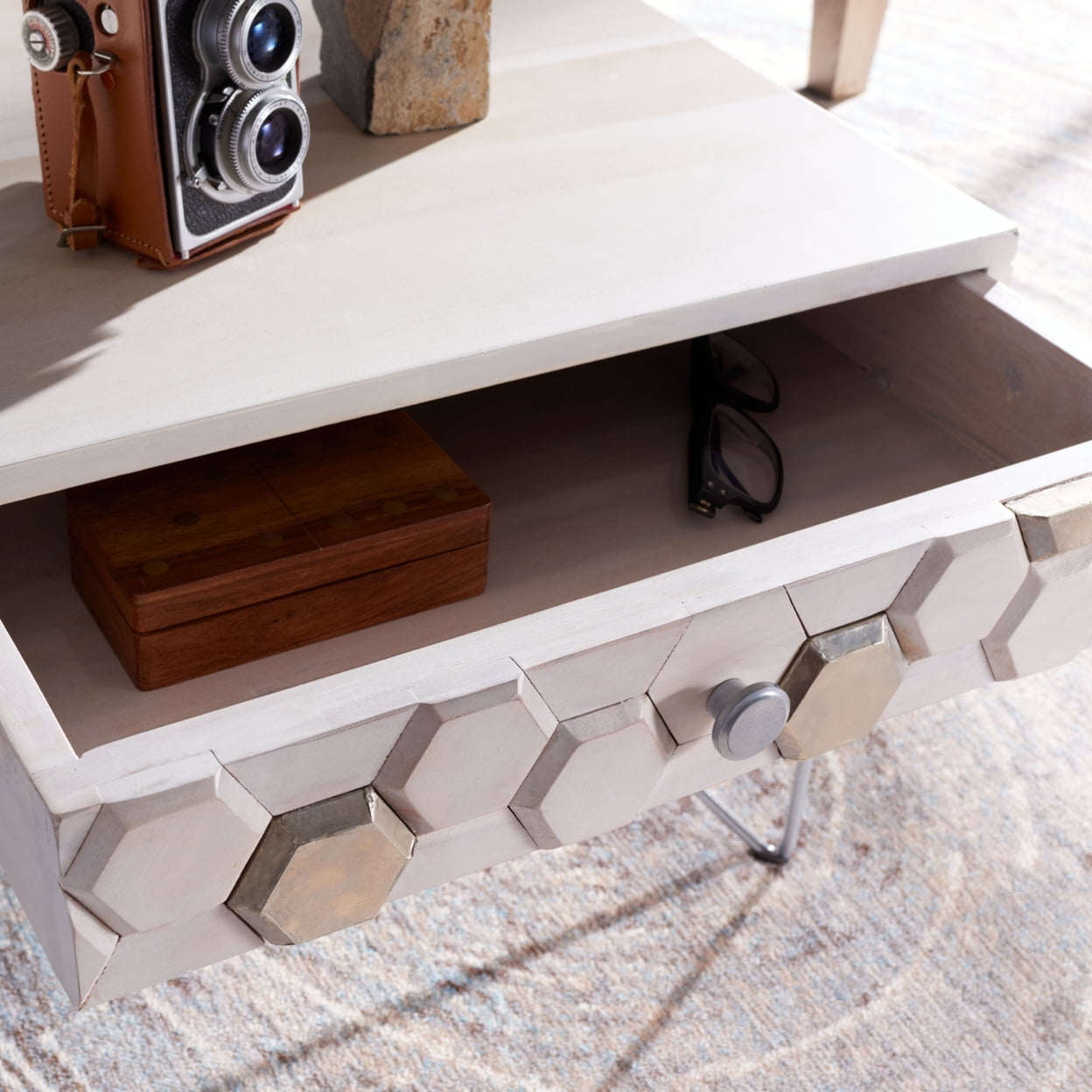 SAFAVIEH Reveena Bohemian Coffee Table, White Wash/Silver