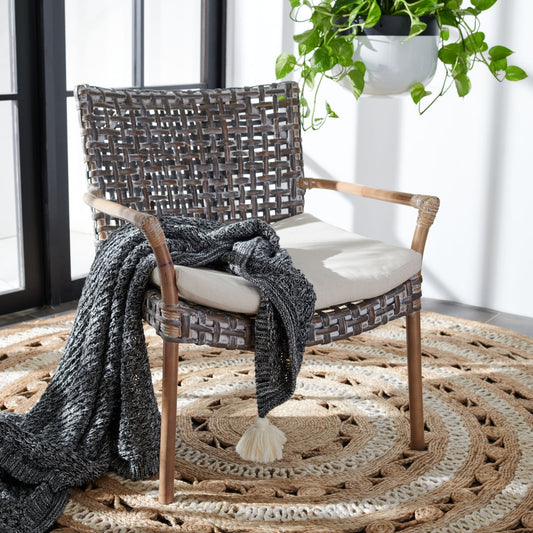 SAFAVIEH Collette Rattan Accent Chair w/Cushion, Grey White Wash