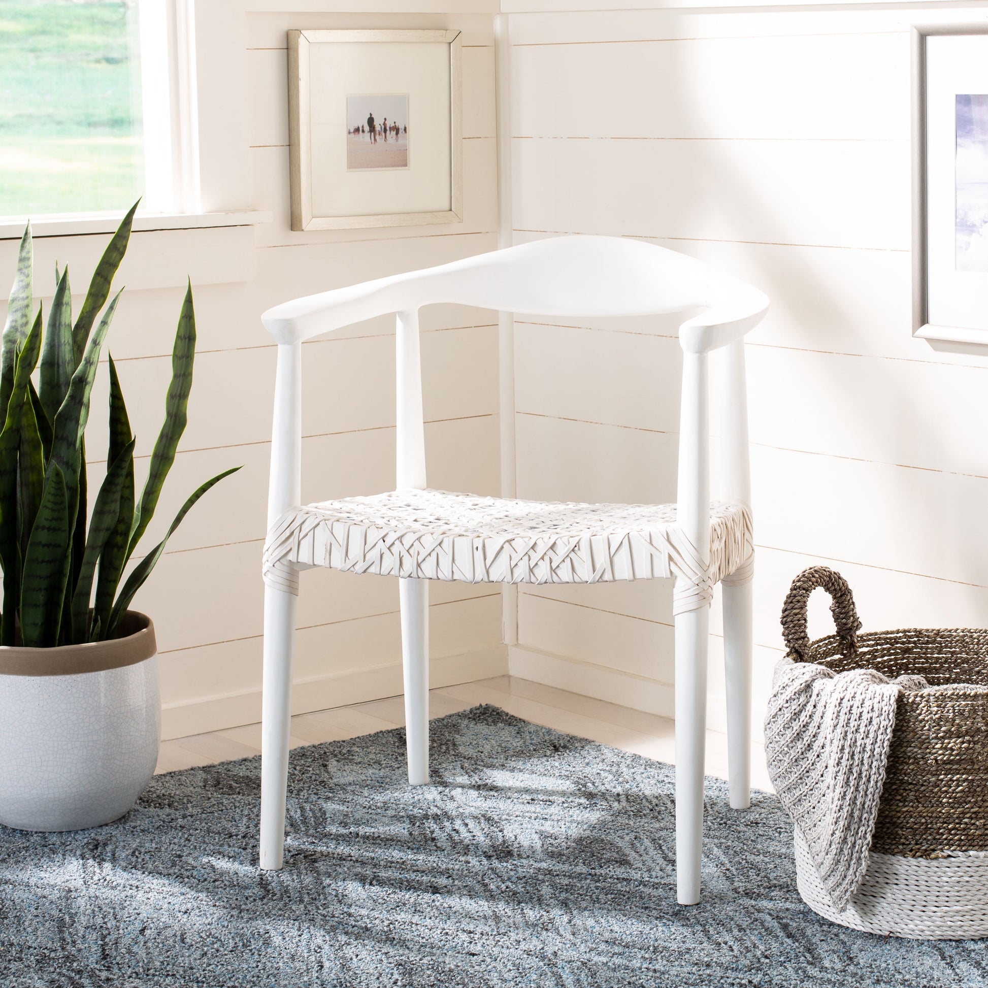 SAFAVIEH Juneau Modern Leather Woven Accent Chair, White/Off-White