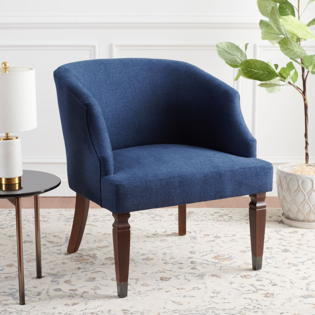 SAFAVIEH Ibuki Modern Accent Chairs, White